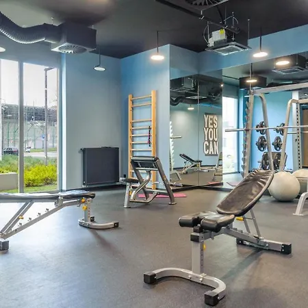 Modern Tower, Sun&snow *