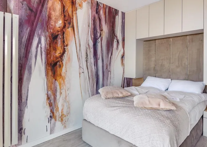 Modern Tower, Sun & Snow